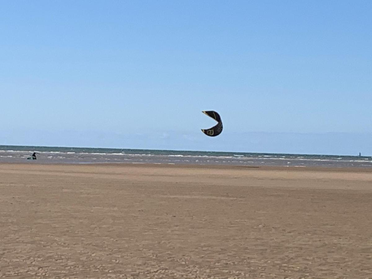 Beach Lookout - Sea Views Lytham St Annes Dış mekan fotoğraf